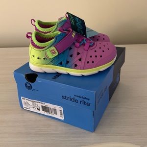 Toddler girls stride rite made to play water shoes